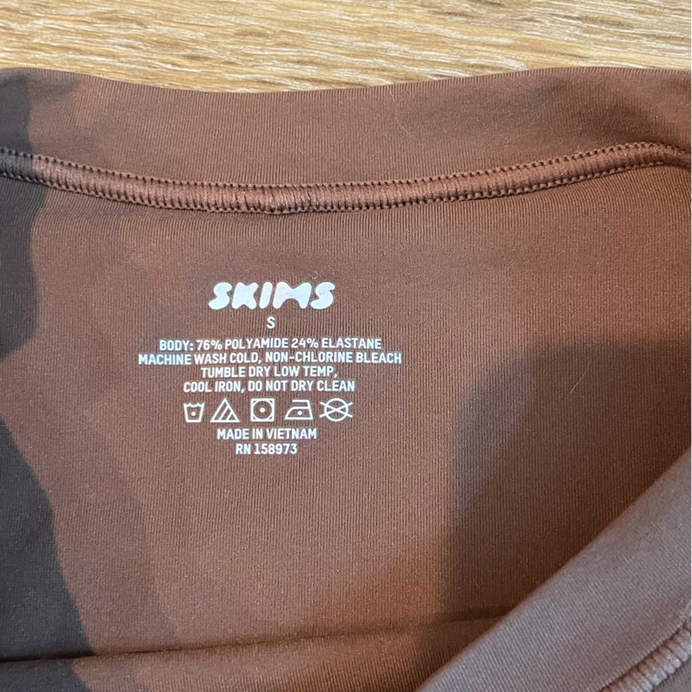 Skims bodysuit NWOT - Picture 3 of 3
